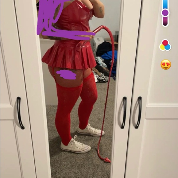 Women’s F21 Fredricks of Hollywood devil costume - Picture 9 of 9